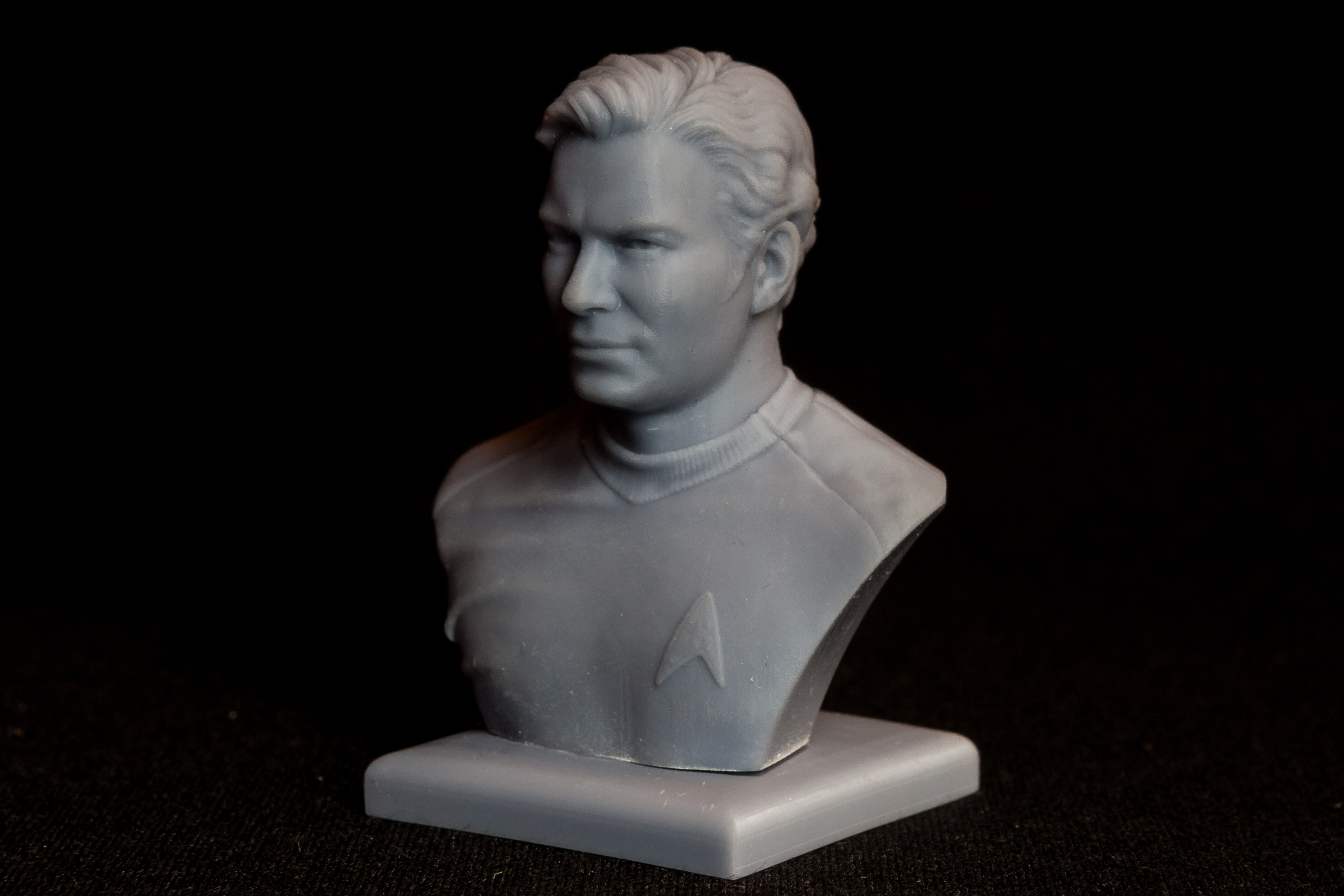 AM1023 Бюст Кирк