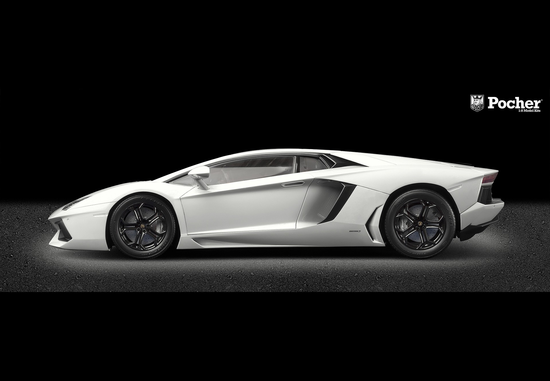 Lamborghini Aventador White Isis  (Глянцевый белый)