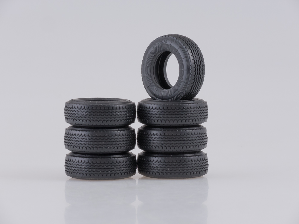 7034AVD Сборная модель МАЗ-9758 AVD Models