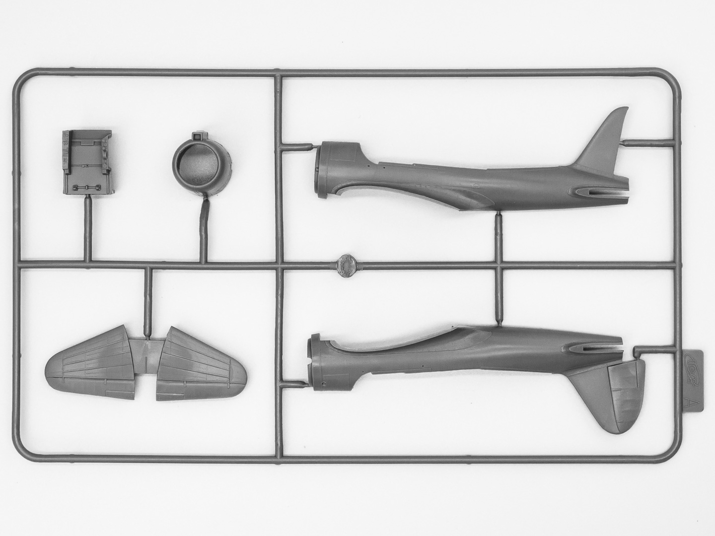 72081 Су-2, советский легкий бомбардировщик II Мировой войны ICM