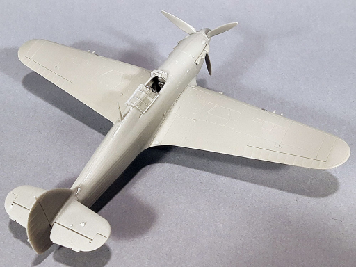 AH70042 Hurricane Mk II b / c Экспертный набор Arma Hobby