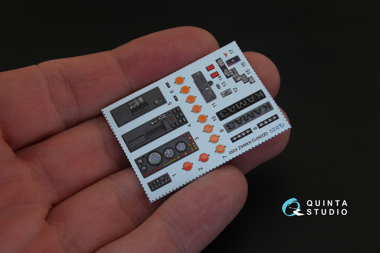 QD35012 3D Декаль интерьера кабины для семейства 4350 Мустанг