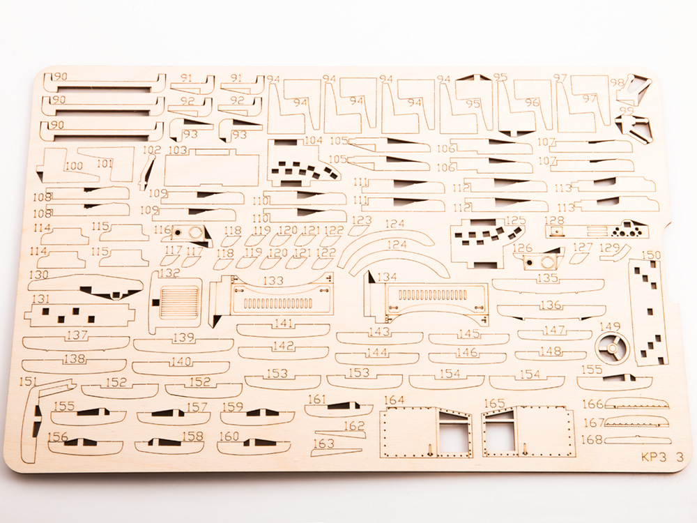 11005BAUMI Сборная модель КрАЗ-255 Бортовой Baumi