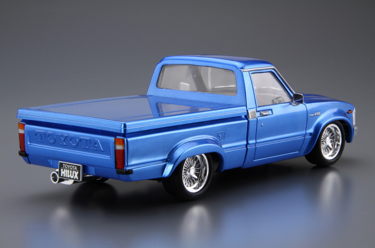 05862 Toyota HiLux 78 Custom Aoshima