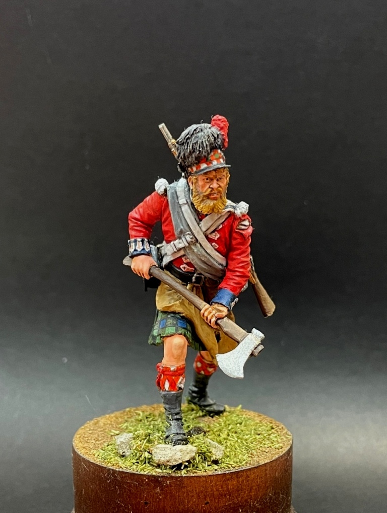 VD-54010(M). Сапер 42-го (Королевских Шотландских горцев) пехотного полка «Черная Стража», 1815 г. белый металл Chronos Miniatures