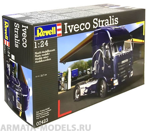 07423 Тягач Iveco Stralis Revell