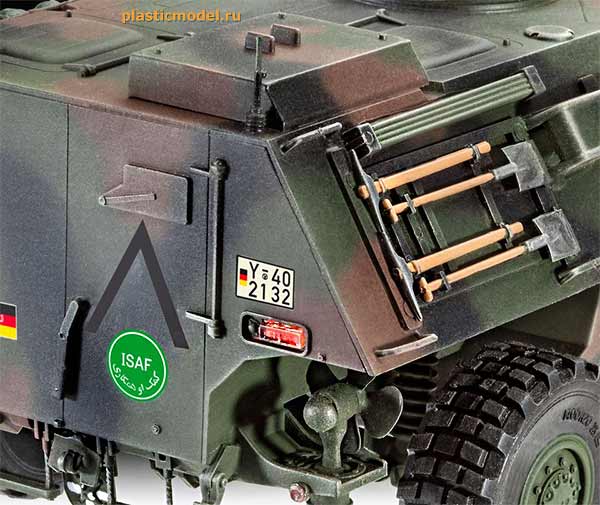 03256 Немецкий бронетранспортёр TPz 1 Fuchs Revell