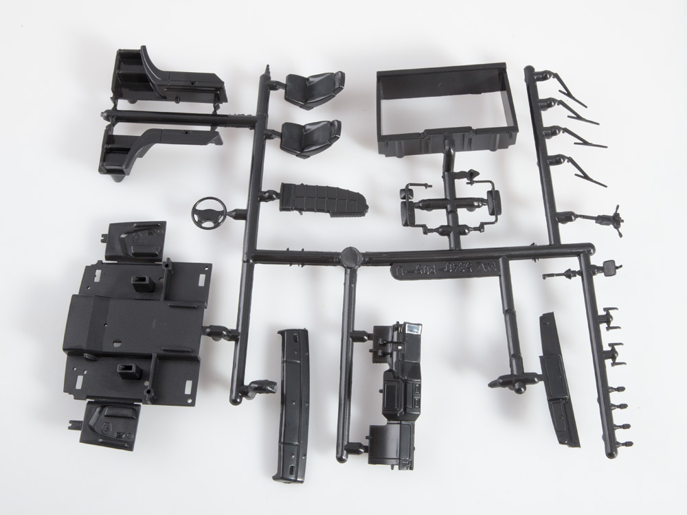 1455AVD Сборная модель МАЗ-5440 седельный тягач AVD Models