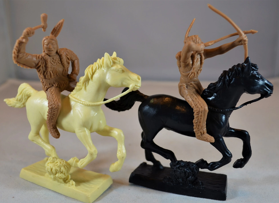 TSSD16 Фигуры Mounted Plains Indian Warriors (6 x 1/32 mounted figures) TSSD