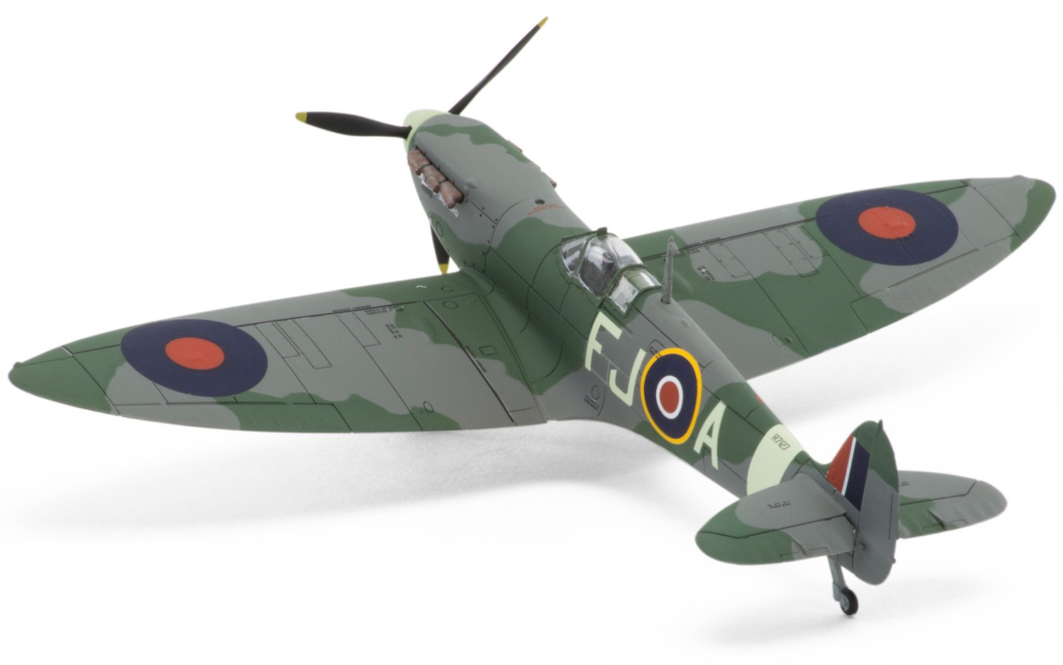 A02102 САМОЛЕТ SUPERMARINE SPITFIRE Mk.Va Airfix