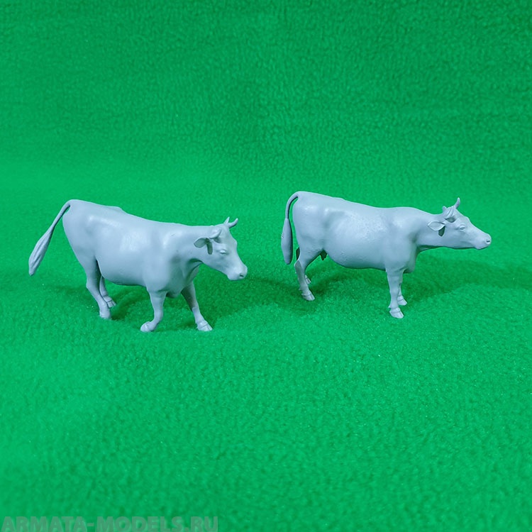 6008 коровы набор 2 шт масштаб 1:35 СВ Модель