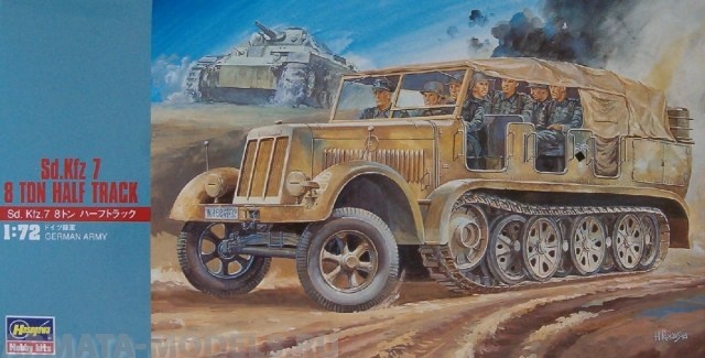 31111 Бронемашина  8NON HALF TRACK Mt11 Hasegawa