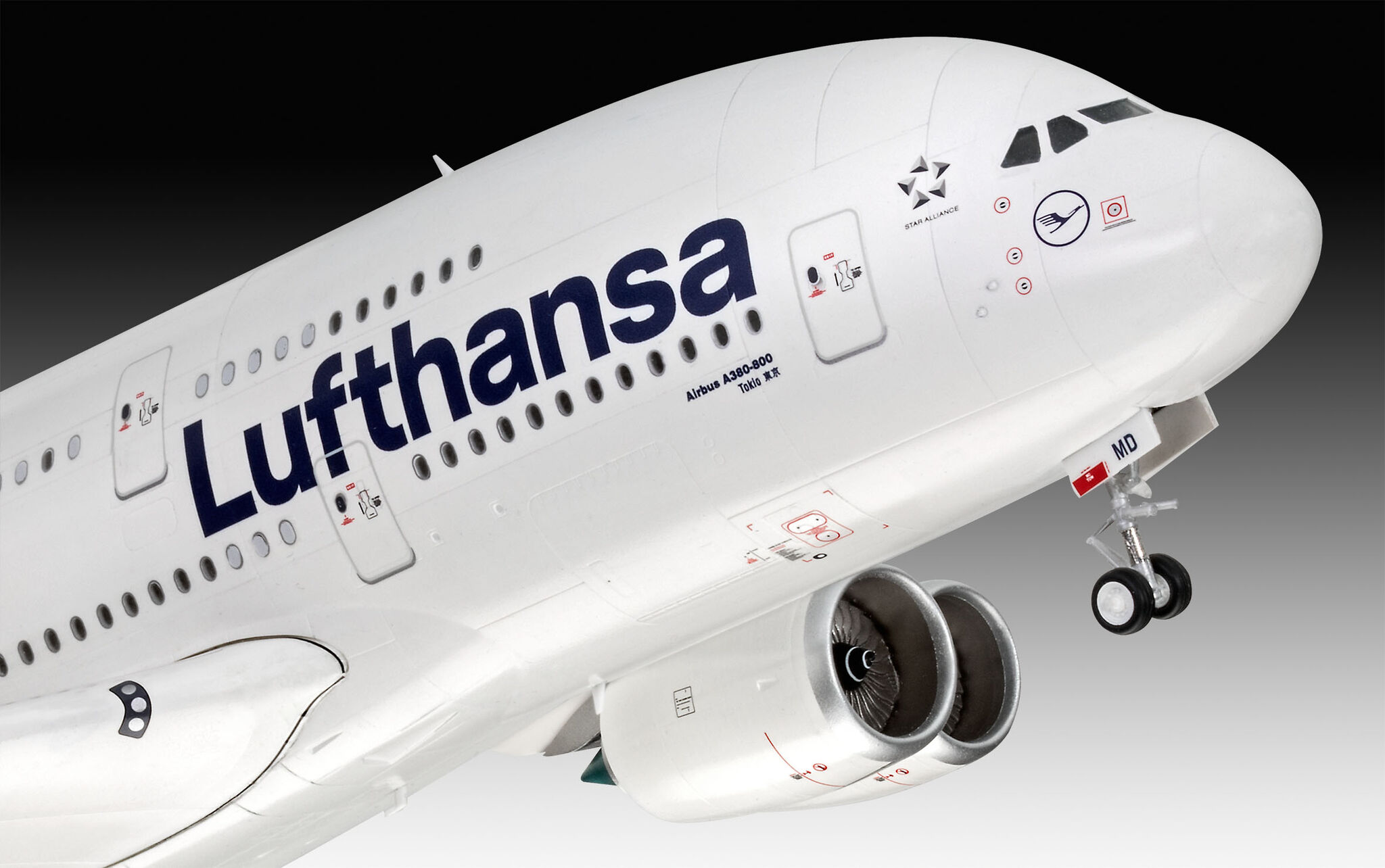 03872RE Самолет Airbus A380-800 Lufthansa New Livery Revell