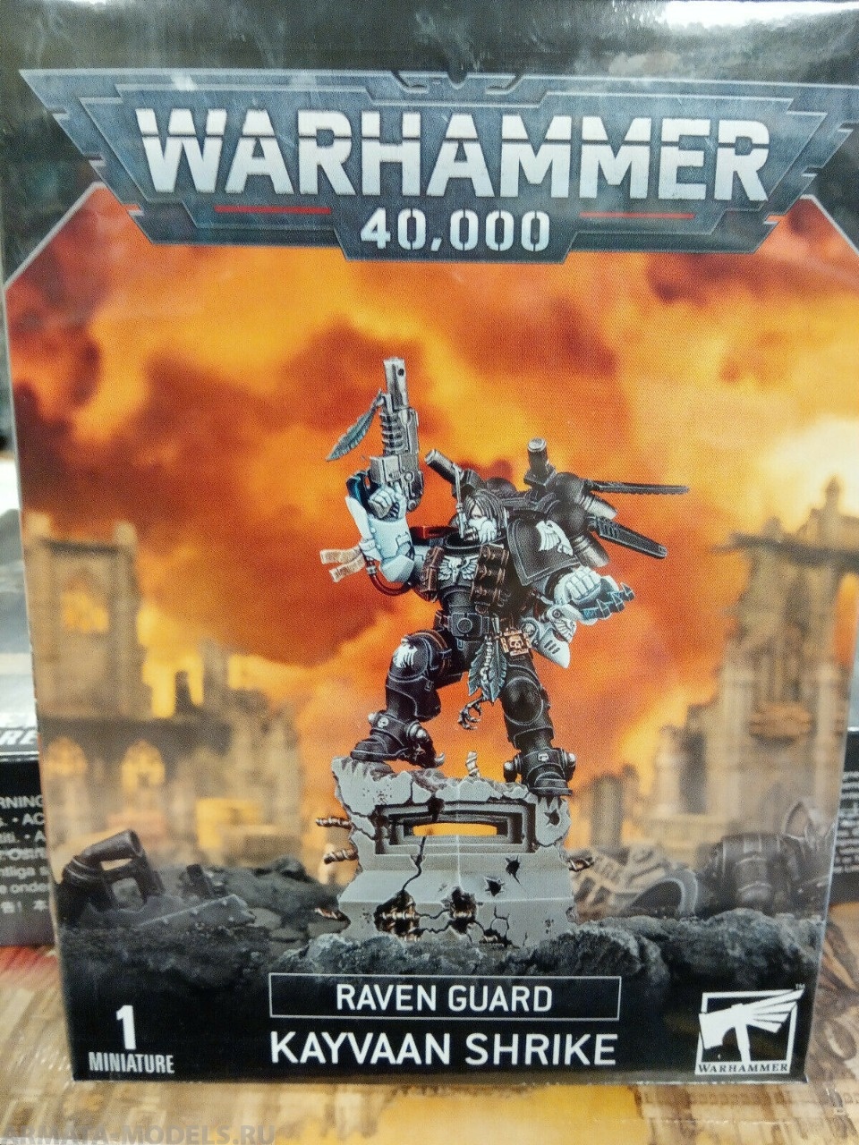 48-89GW Набор Гвардия Ворона. Кайваан Шрайк (Raven Guard Kayvaan Shrike)