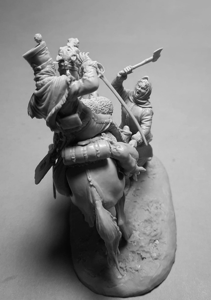 VD-54017(M) Отступление из России, 1812 г.: Французский гусар против русской крестьянки. 54 мм. Материал - белый металл. Chronos Miniatures