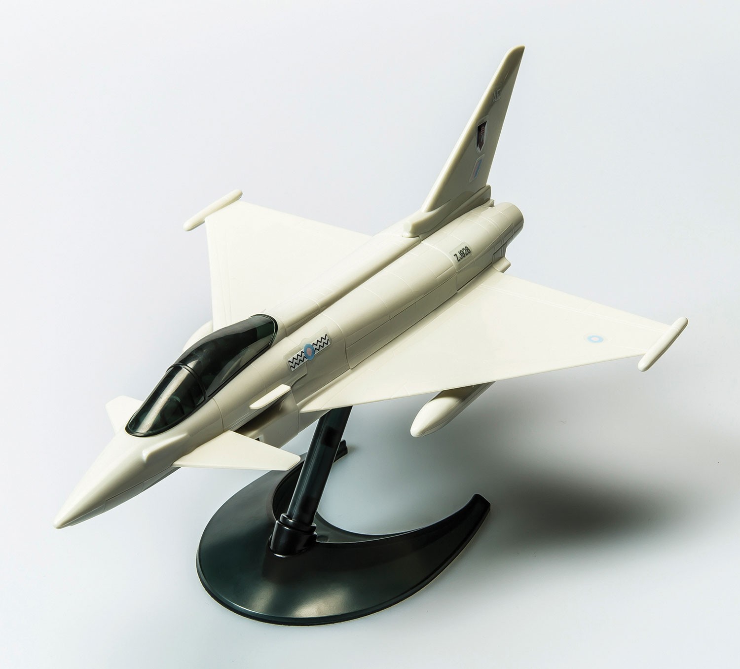 J6002 QUICKBUILD Typhoon  Airfix
