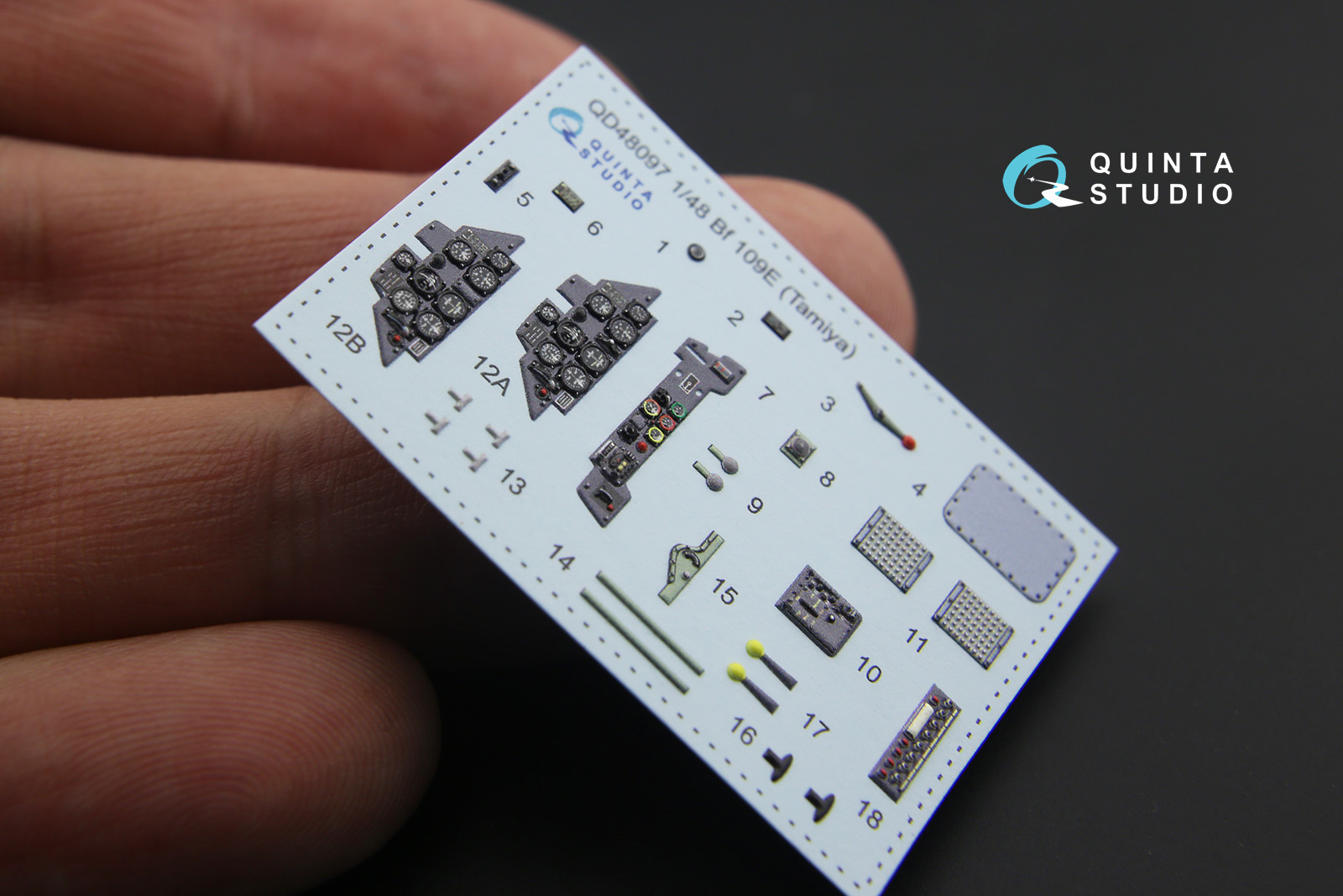 QD48097 3D Декаль интерьера кабины Bf 109E (для модели Tamiya)