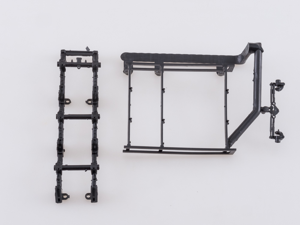 Сборная модель Полуприцеп-контейнеровоз МАЗ-938920 AVD Models