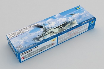 06709 Корабль  German Navy Aircraft Carrier DKM Graf Zeppelin  (1:700)