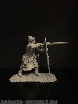 150ТБ Пеший стрелец стреляющий стоя с бердыша