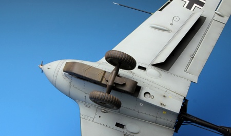 QS-001 Messerschmitt Me163B Komet Rocket-Powered Interceptor Meng